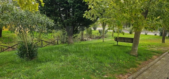 Terreno para Venda em Campelos e Outeiro da Cabeça