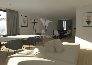 Moradia T3 para Venda em São Martinho