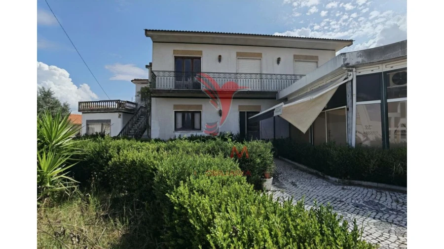 Moradia T4 para Venda em Riachos Foto 7