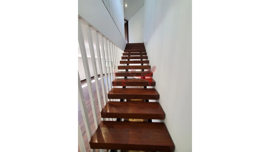 Moradia T3 para Venda em Cidade da Maia Foto 11