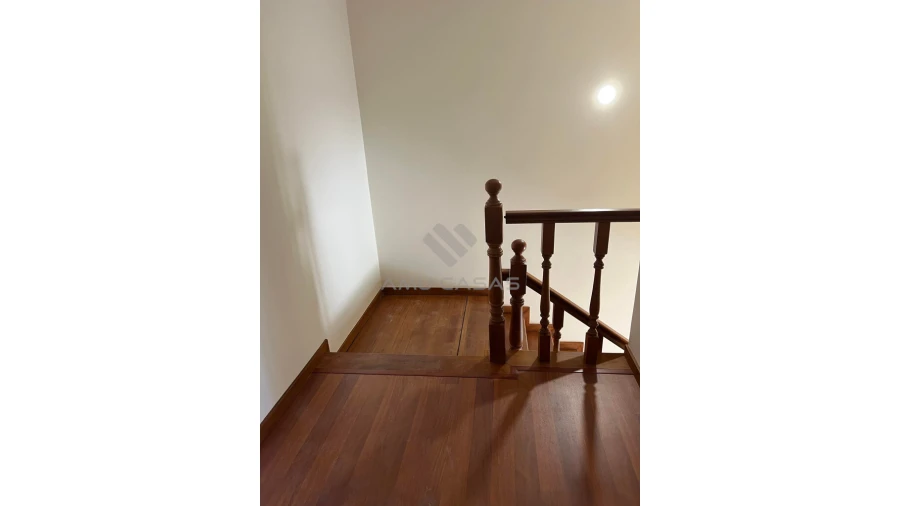 Moradia T3 para Venda em Branca Foto 9