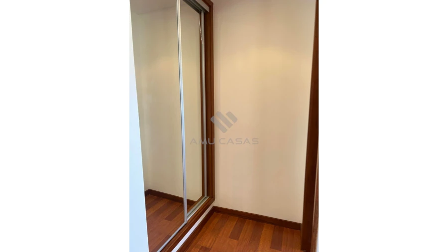 Moradia T3 para Venda em Branca Foto 18