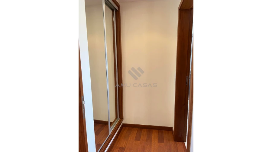 Moradia T3 para Venda em Branca Foto 17