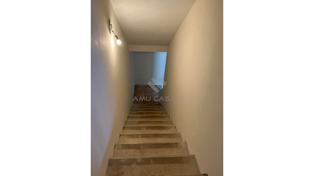 Moradia T3 para Venda em Branca Foto 23