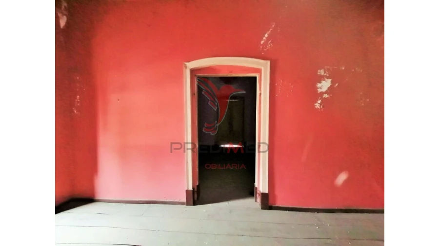 Prédio para Venda em Faro (Sé e São Pedro) Foto 3