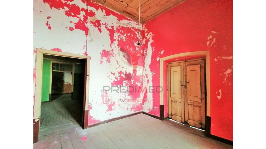 Prédio para Venda em Faro (Sé e São Pedro) Foto 15
