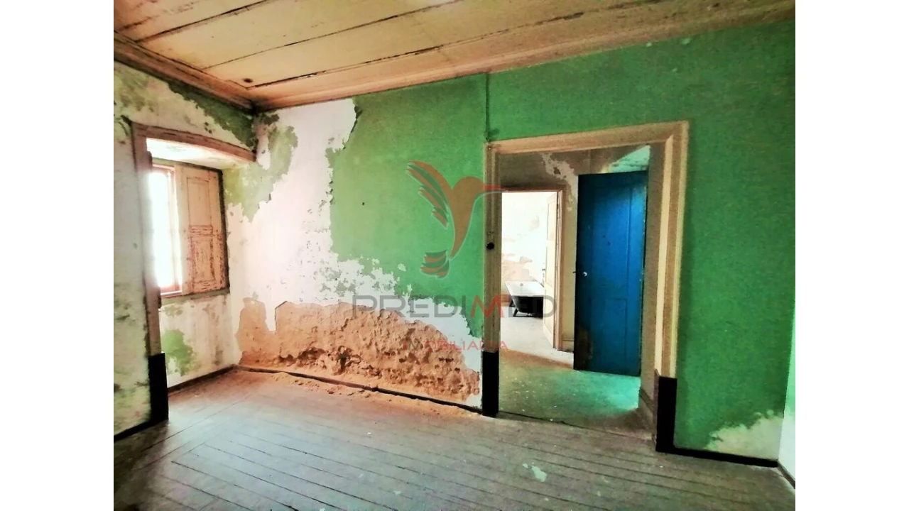 Prédio para Venda em Faro (Sé e São Pedro) Foto 10