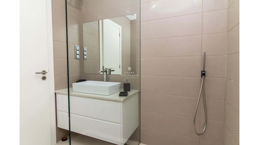 Moradia T4 para Arrendamento férias em Albufeira e Olhos de Água Foto 47