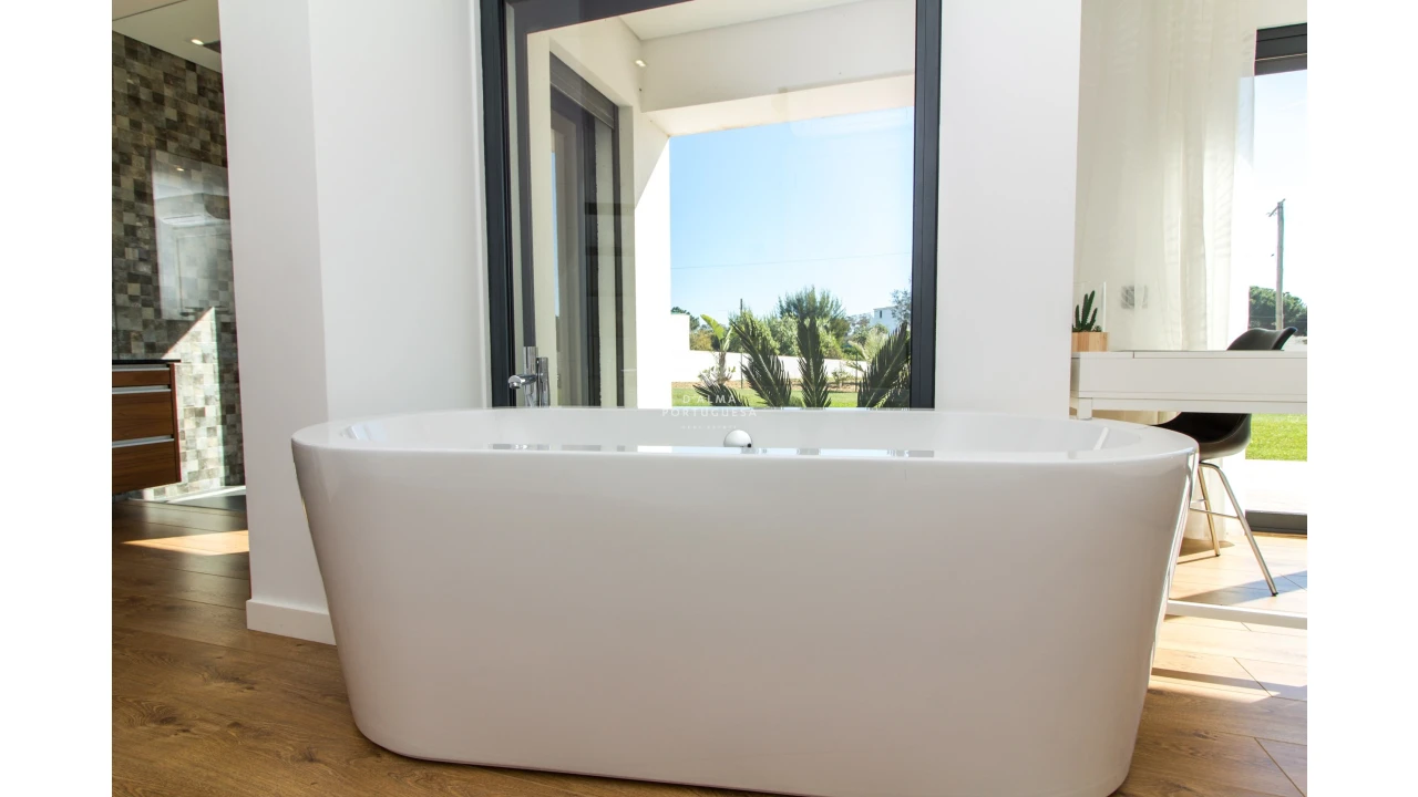 Moradia T4 para Arrendamento férias em Albufeira e Olhos de Água Foto 30