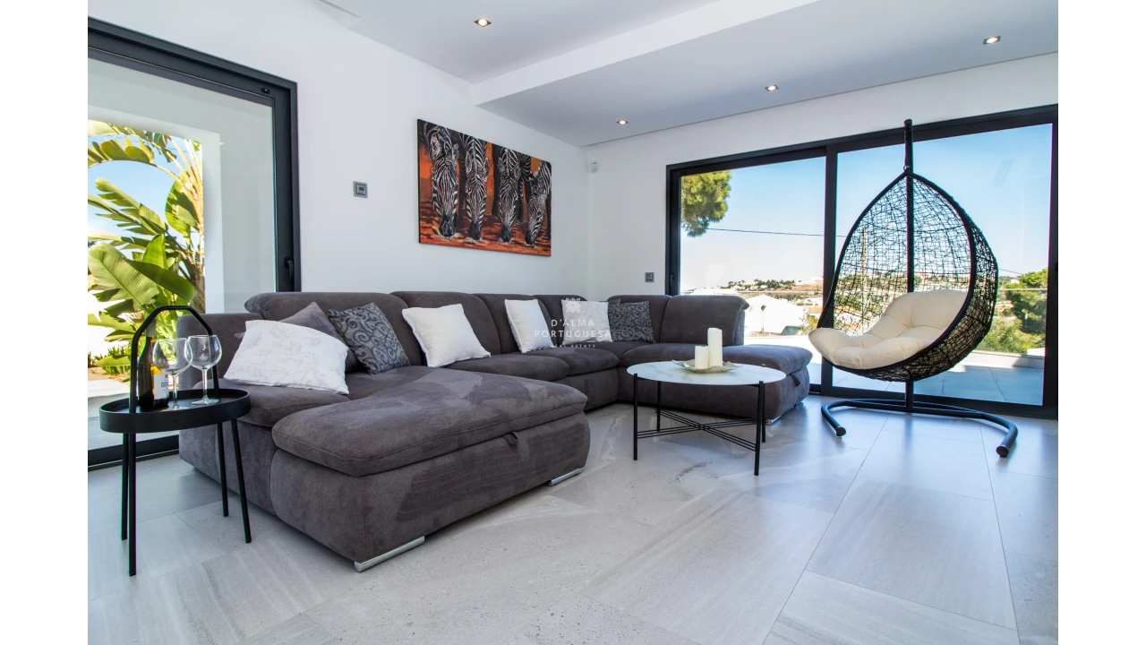 Moradia T4 para Arrendamento férias em Albufeira e Olhos de Água Foto 2