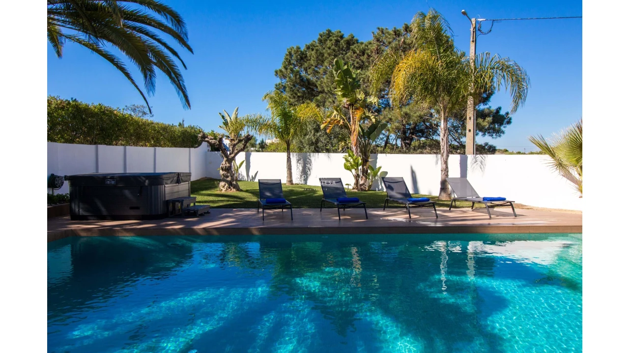 Moradia T4 para Arrendamento férias em Albufeira e Olhos de Água Foto 53