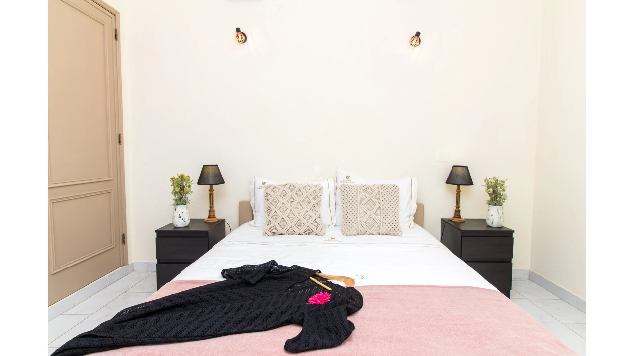 Moradia T4 para Arrendamento férias em Albufeira e Olhos de Água Foto 36