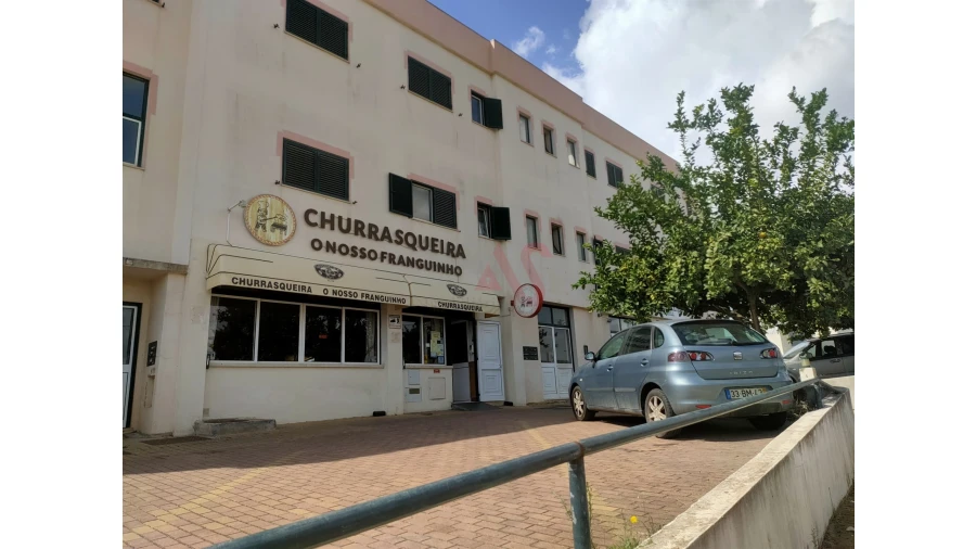 Apartamento T1 para Venda em Ferreiras Foto 10