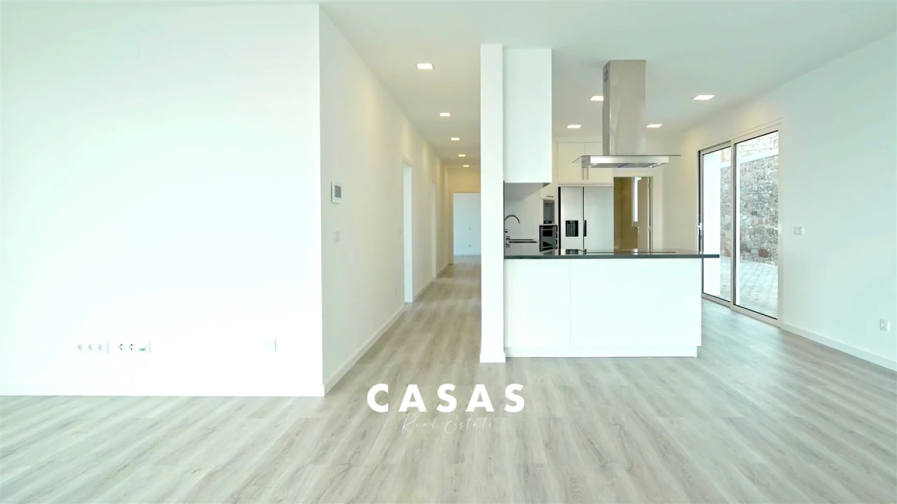 Moradia T3 para Venda em Ponta do Sol Foto 8