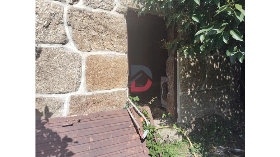 Quinta T3 para Venda em Paredes de Viadores e Manhuncelos Foto 18