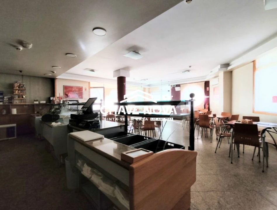 Loja para Trespasse em Argoncilhe Foto 5