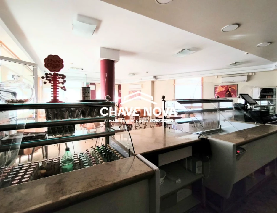 Loja para Trespasse em Argoncilhe Foto 6