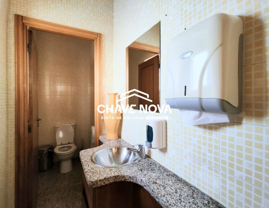 Loja para Trespasse em Argoncilhe Foto 10