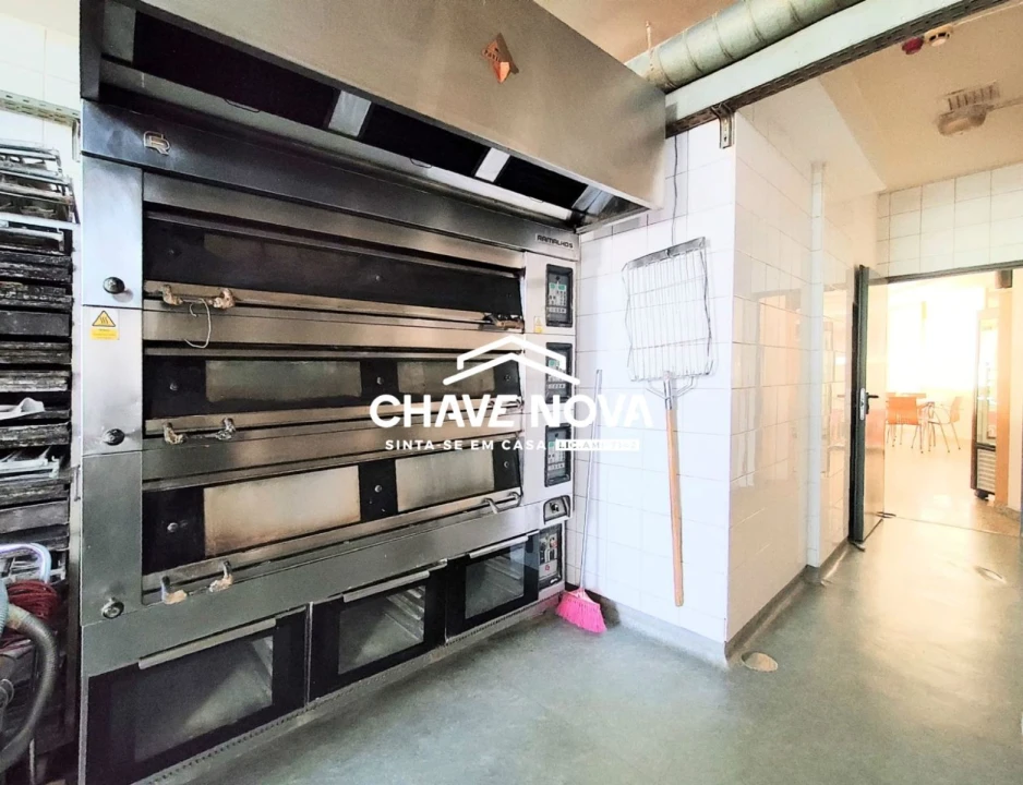 Loja para Trespasse em Argoncilhe Foto 15