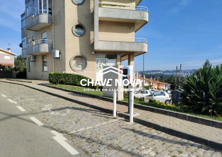 Loja para Trespasse em Argoncilhe Foto 24