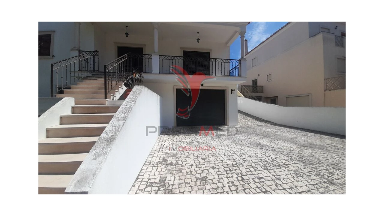 Moradia T5 para Venda em Achete, Azoia de Baixo e Póvoa de Santarém Foto 5