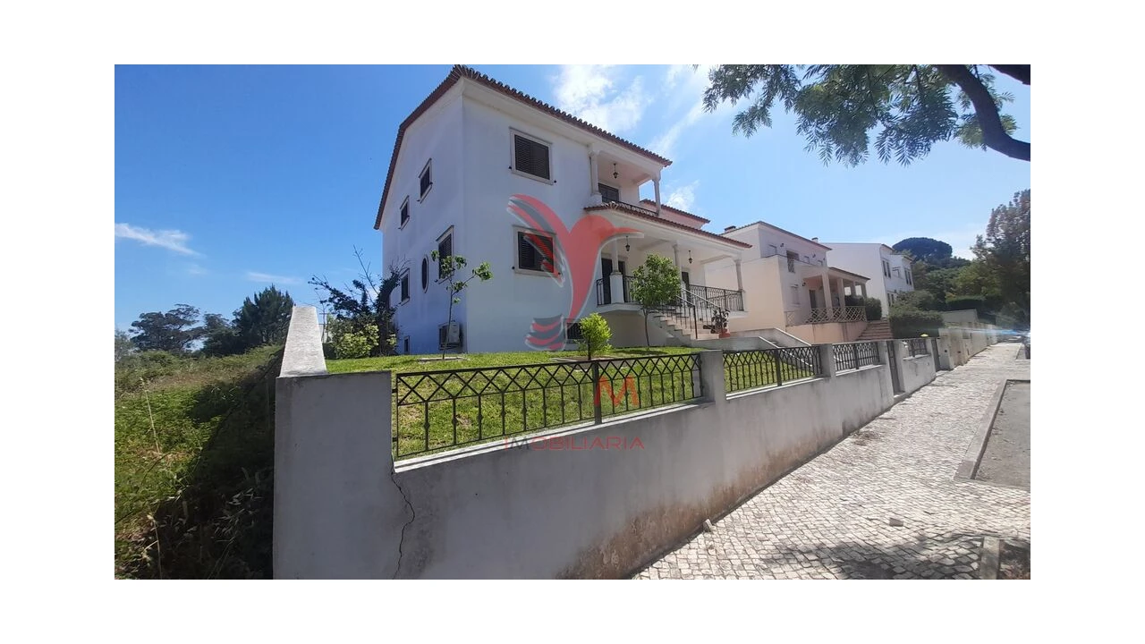 Moradia T5 para Venda em Achete, Azoia de Baixo e Póvoa de Santarém Foto 8