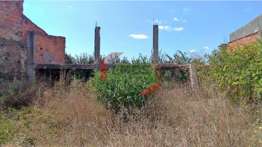 Moradia T1 para Venda em Gandaras Foto 9