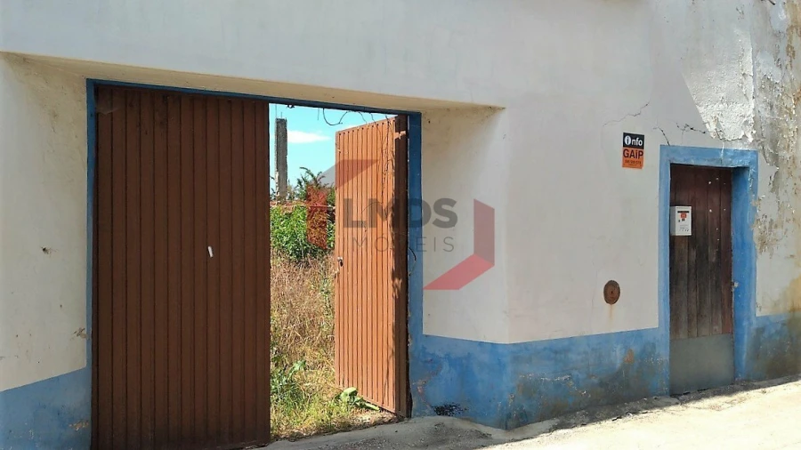 Moradia T1 para Venda em Gandaras Foto 7