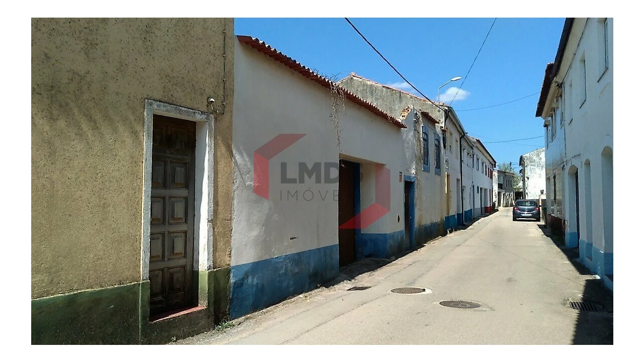 Moradia T1 para Venda em Gandaras Foto 20