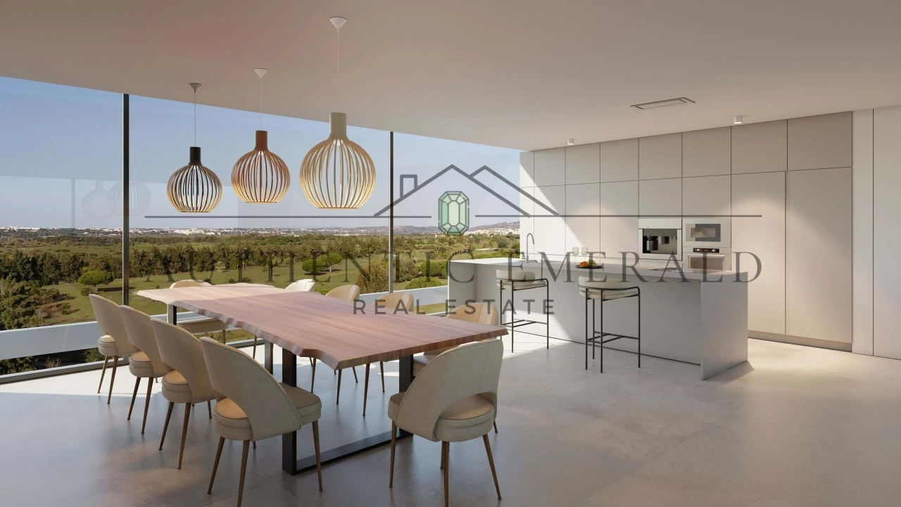 Apartamento T3 para Venda em Quarteira Foto 4