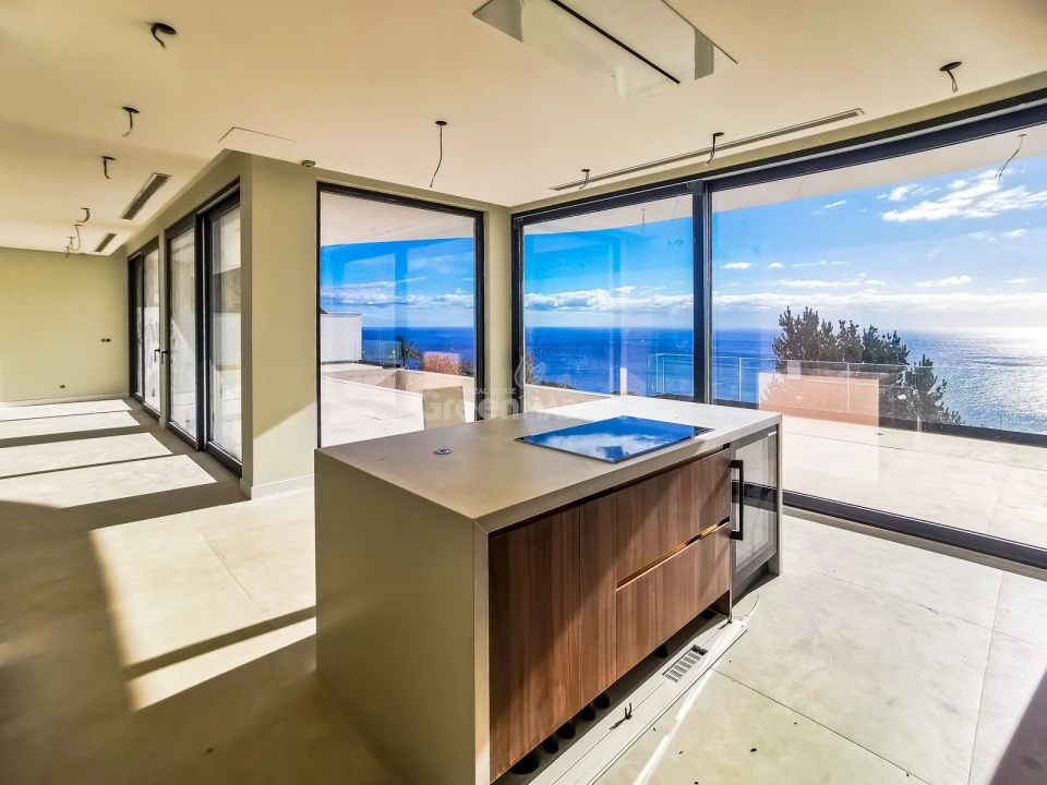 Moradia T4 para Venda em Arco da Calheta Foto 29