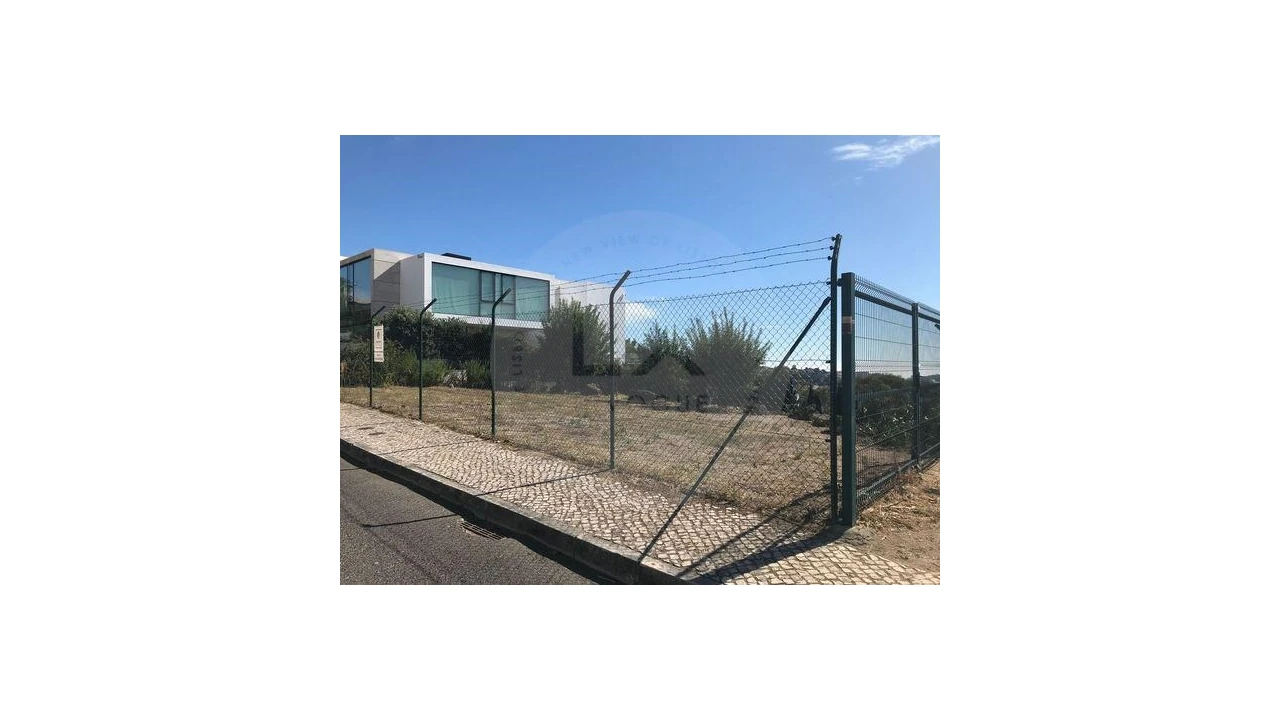 Terreno para Venda em Carnaxide e Queijas Foto 1