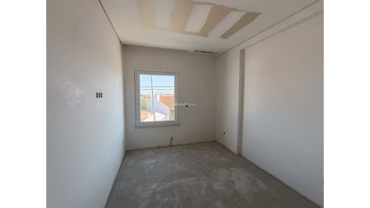 Apartamento T2 para Venda em Sesimbra (Castelo) Foto 10