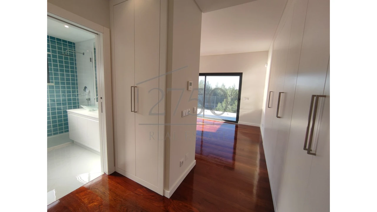 Moradia T6 para Arrendamento em Cascais e Estoril Foto 4