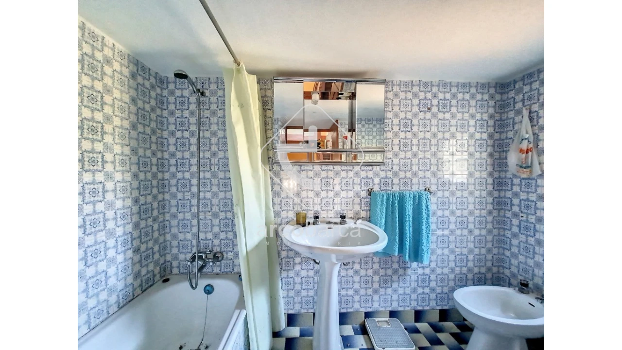 Moradia T5 para Venda em Arcos de Valdevez (São Paio) e Giela Foto 11