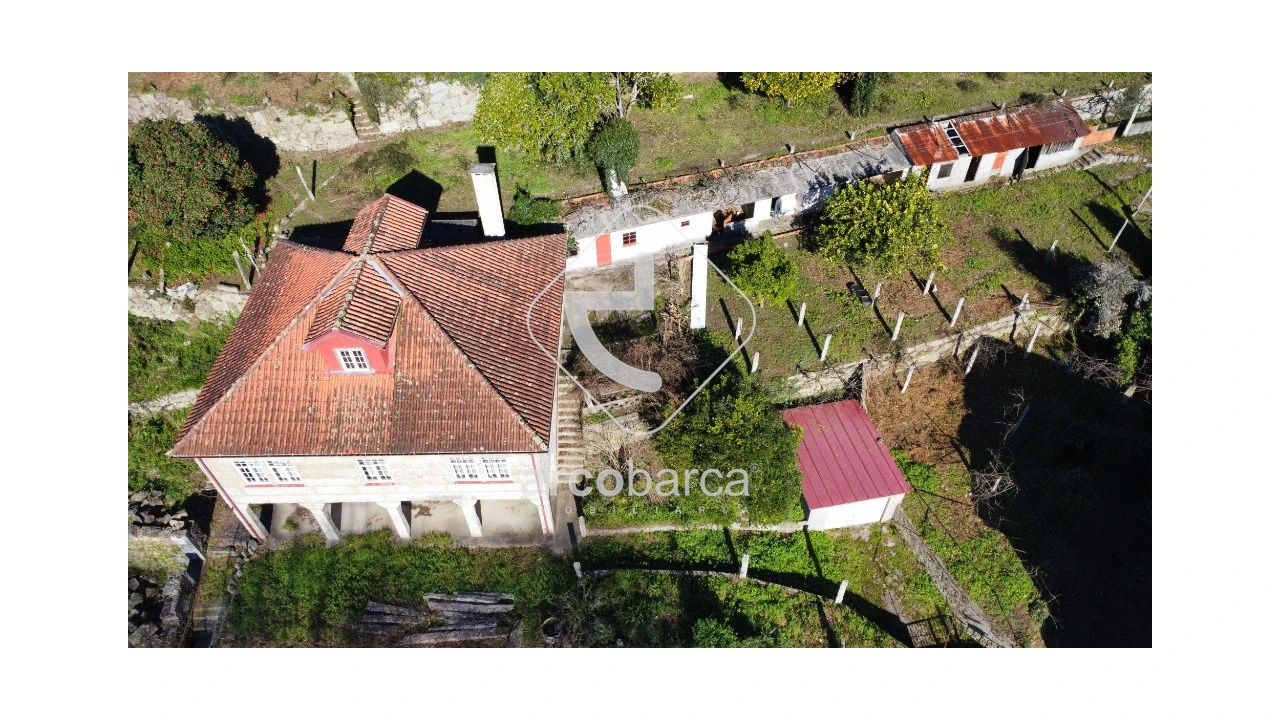 Moradia T5 para Venda em Arcos de Valdevez (São Paio) e Giela Foto 35