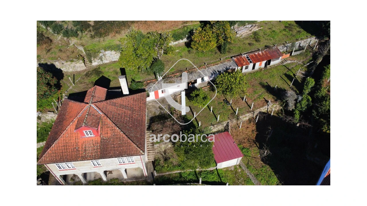 Moradia T5 para Venda em Arcos de Valdevez (São Paio) e Giela Foto 39