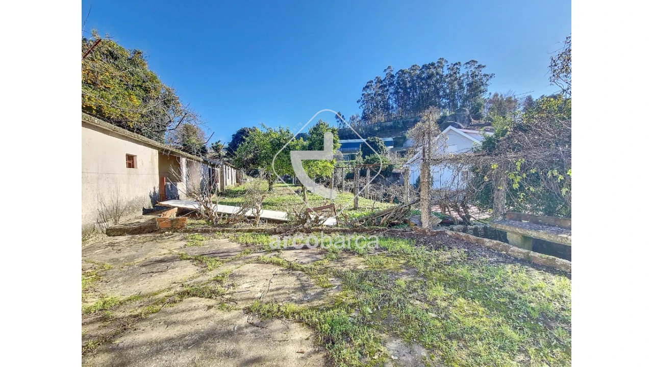 Moradia T5 para Venda em Arcos de Valdevez (São Paio) e Giela Foto 25