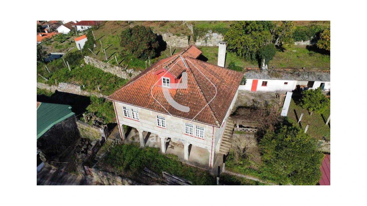Moradia T5 para Venda em Arcos de Valdevez (São Paio) e Giela Foto 32
