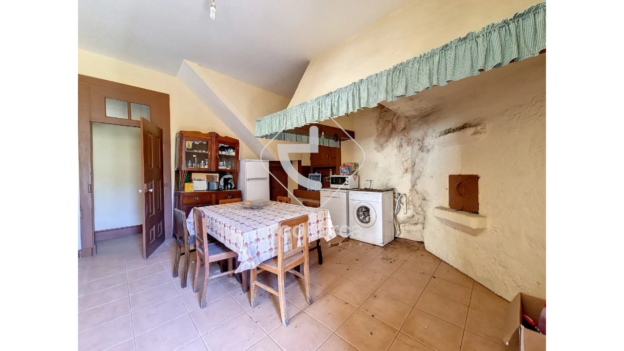 Moradia T5 para Venda em Arcos de Valdevez (São Paio) e Giela Foto 7