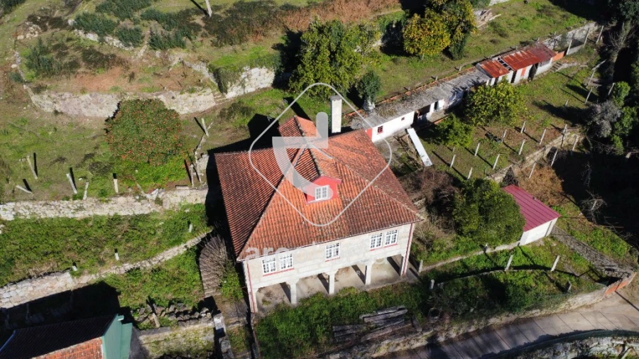 Moradia T5 para Venda em Arcos de Valdevez (São Paio) e Giela Foto 20