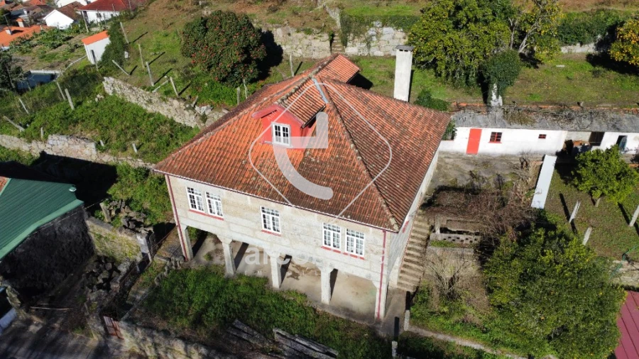 Moradia T5 para Venda em Arcos de Valdevez (São Paio) e Giela Foto 32