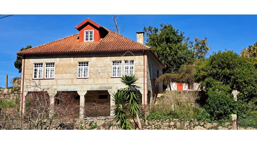 Moradia T5 para Venda em Arcos de Valdevez (São Paio) e Giela Foto 2