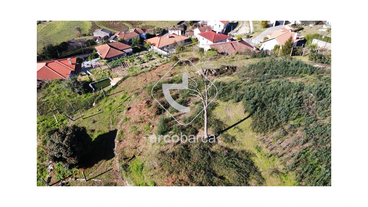 Moradia T5 para Venda em Arcos de Valdevez (São Paio) e Giela Foto 43