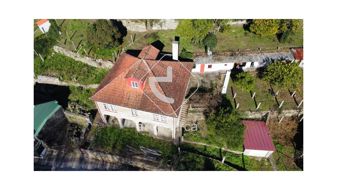 Moradia T5 para Venda em Arcos de Valdevez (São Paio) e Giela Foto 34