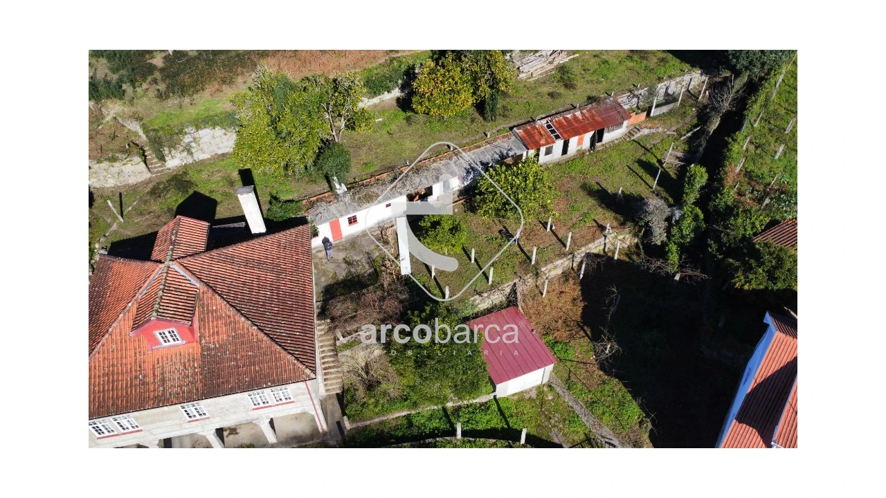Moradia T5 para Venda em Arcos de Valdevez (São Paio) e Giela Foto 38