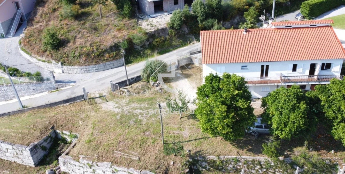 Moradia T4 para Venda em Souto e Tabaçô Foto 1