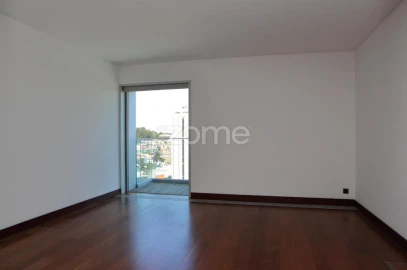 Apartamento T4 para Venda em Belém