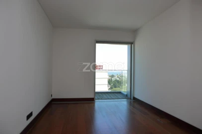 Apartamento T4 para Venda em Belém