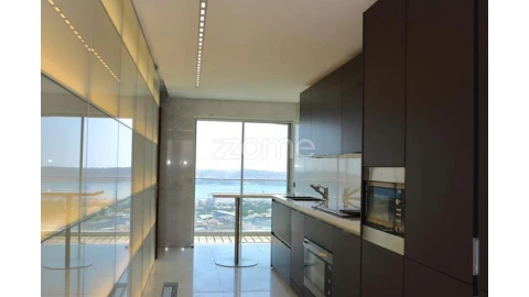 Apartamento T4 para Venda em Belém